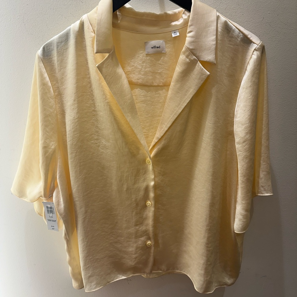 Aritzia Beso Blouse NWT